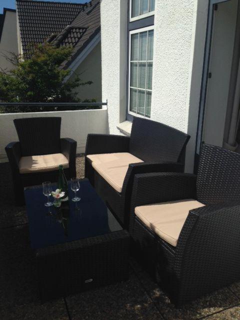 Appartement-5-Mit-Suedbalkon-In-Strandnaher-Lage-Baederstil-Villa-In-Wenningstedt-Sylt المظهر الخارجي الصورة